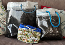 Load image into Gallery viewer, ClamShell Sailcloth Tote Bag Med Handmade by Lanee